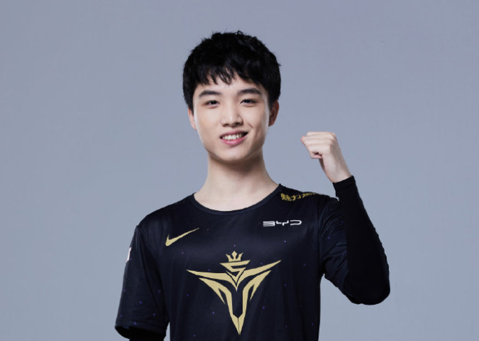 Kaiyun-Uzi迎来十五赛季高光表现，G2球迷沸腾！的简单介绍